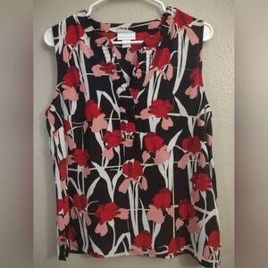Liz Claiborne Sleeveless Floral Blouse  Black Red Pink Size Small.